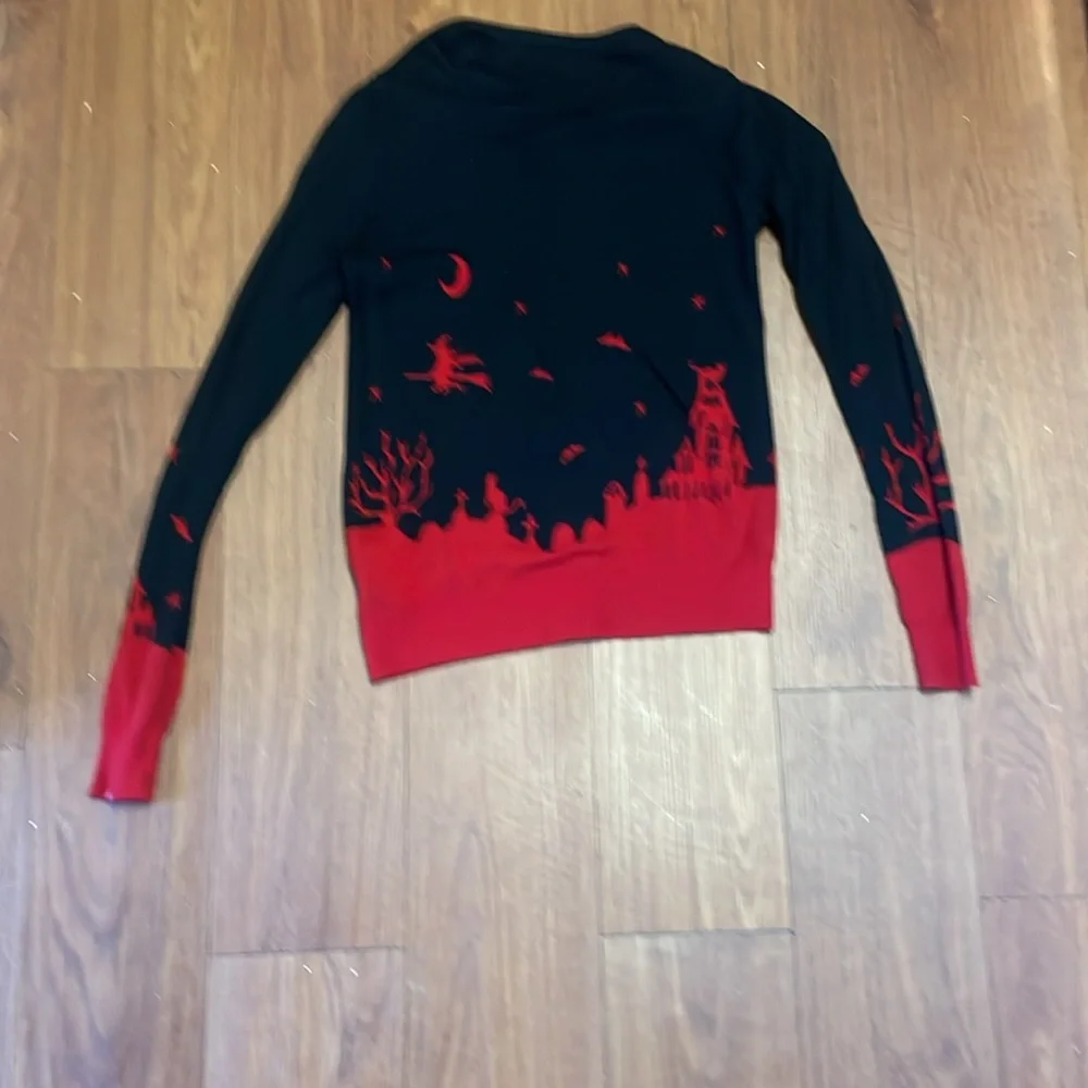 Black and Red Halloween Sweater - Picture 6 of 6